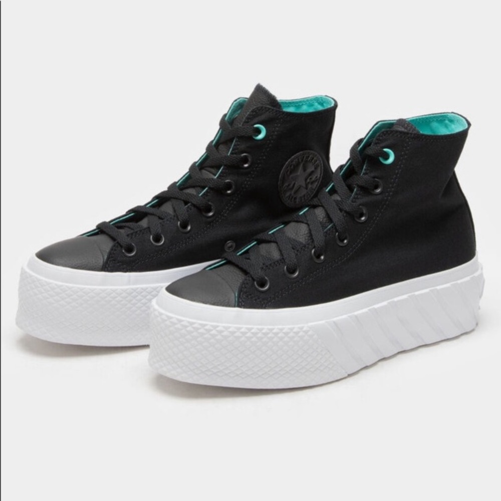 CONVERSE Black Surface Fusion Platform 2X Chuck Taylor All Star Shoes Sz. 9.5